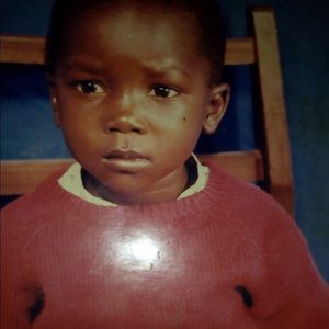 Meet your Posher, Adama herback